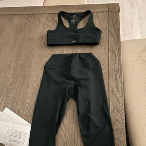 Set Active green Leggings and bra for Women